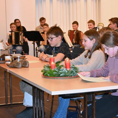 Adventfeier SMS 2 in der Arena 2025