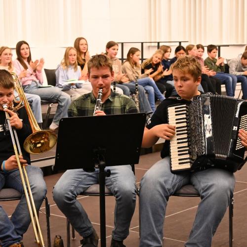 Adventfeier SMS 2 in der Arena 2025