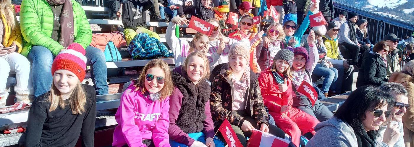 Schüler auf VIP-Tribüne