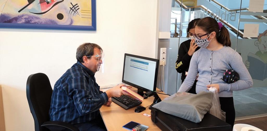 Bibliothekseinfuehrung_2021_12 Bibliothekseinfuehrung_2021_12